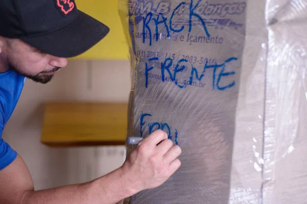 Embalagem Para Mudanças